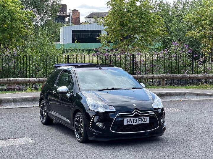 Citroen DS3 Cabrio 1.6 THP DSport Plus Euro 5 2dr Citroen DS3 Cabrio 1.6 THP DSport Plus Euro 5 2dr