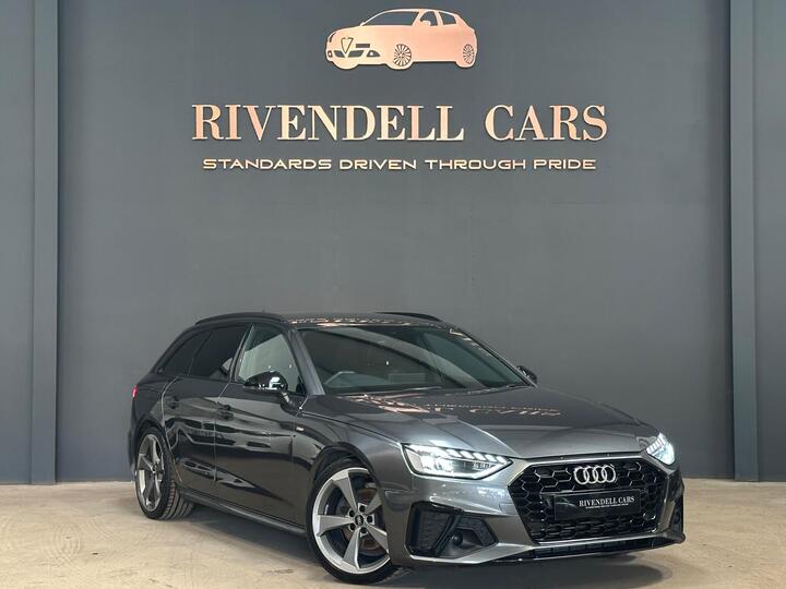 Audi A4 Avant 2.0 TFSI 35 Black Edition S Tronic Euro 6 (s/s) 5dr Audi A4 Avant 2.0 TFSI 35 Black Edition S Tronic Euro 6 (s/s) 5dr