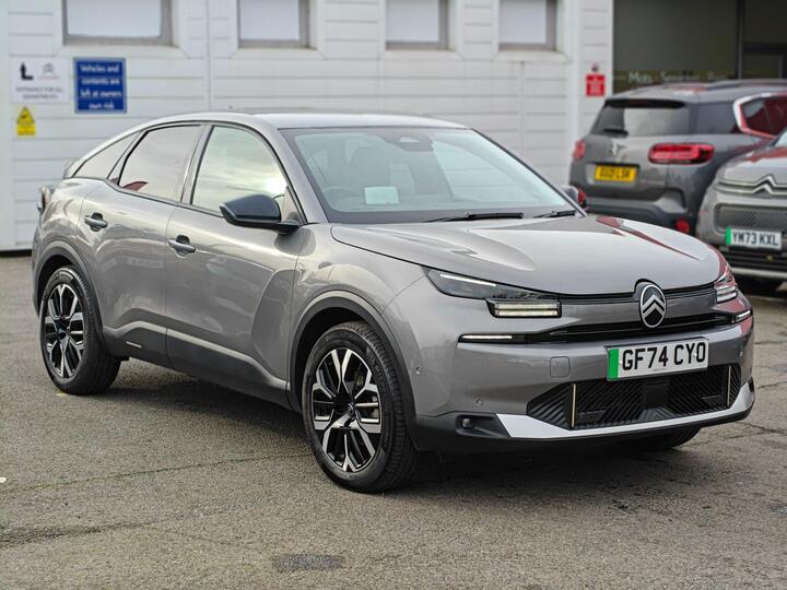 Citroen E-C4 Extended Range 54kWh MAX Auto 5dr (7.4kW Charger) Citroen E-C4 Extended Range 54kWh MAX Auto 5dr (7.4kW Charger)