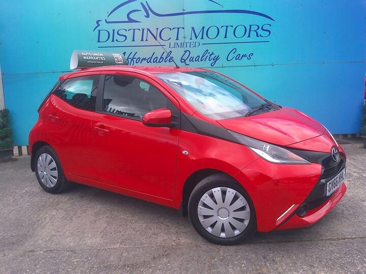 Toyota AYGO 1.0 VVT-i X-play X-shift Euro 6 5dr