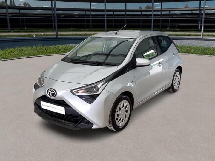 Toyota AYGO 1.0 VVT-i X-play Euro 6 5dr