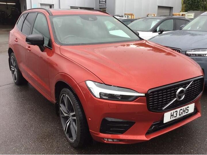 Volvo XC60 2.0 B4 MHEV R-Design Auto AWD Euro 6 (s/s) 5dr