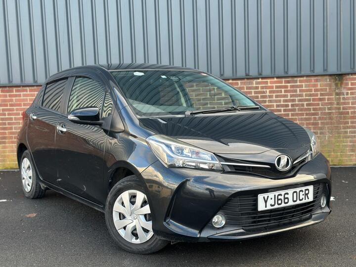Toyota Yaris 1L PETROL AUTOMATIC EURO 6 5DR