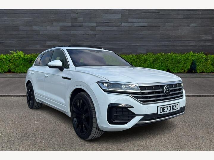 Volkswagen Touareg 3.0 TDI V6 R-Line Tech Plus Tiptronic 4Motion Euro 6 (s/s) 5dr Volkswagen Touareg 3.0 TDI V6 R-Line Tech Plus Tiptronic 4Motion Euro 6 (s/s) 5dr