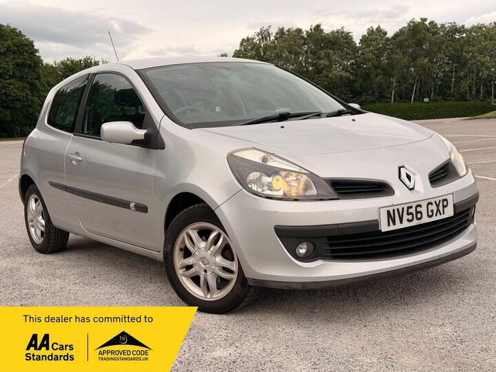 Renault Clio 1.4 16v Dynamique 3dr