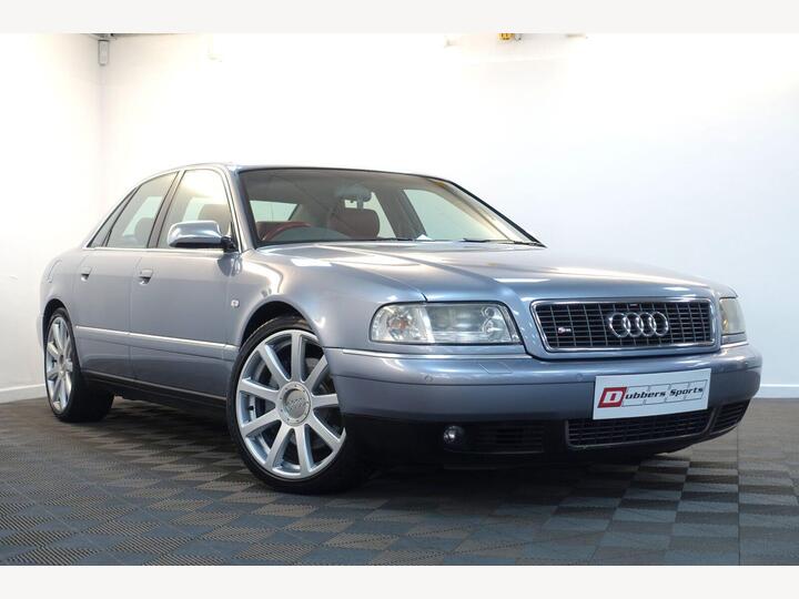 Audi S8 4.2 Quattro 4dr