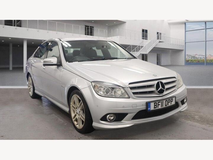 Mercedes-Benz C Class 1.8 C180 BlueEfficiency Sport Auto Euro 5 4dr