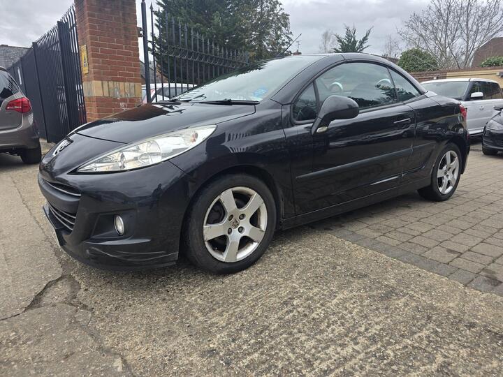 Peugeot 207 CC 1.6 VTi Sport Euro 5 2dr Peugeot 207 CC 1.6 VTi Sport Euro 5 2dr