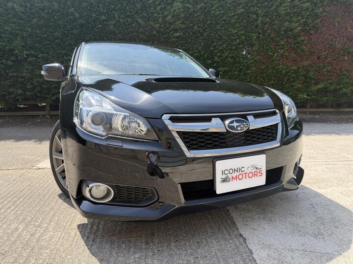 Subaru LEGACY 2.0 ES Sport Tourer Lineartronic 4WD Euro 5 5dr (SNav)