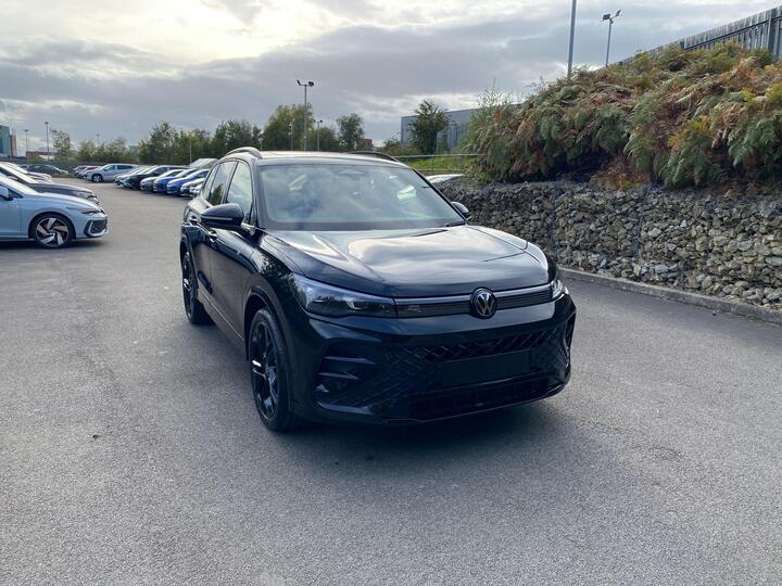 Volkswagen Tiguan 1.5 ETSI MHEV Black Edition DSG Euro 6 (s/s) 5dr