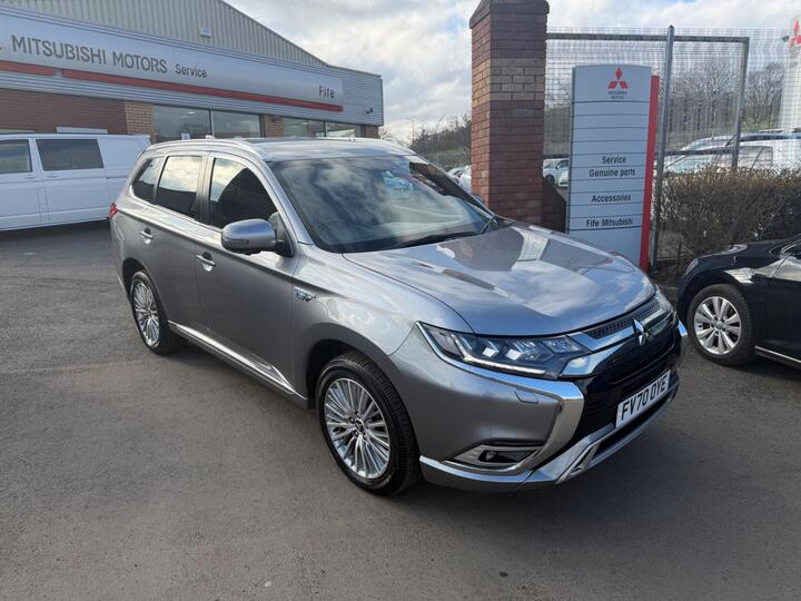 Mitsubishi Outlander 2.4h TwinMotor 13.8kWh Exceed CVT 4WD Euro 6 (s/s) 5dr