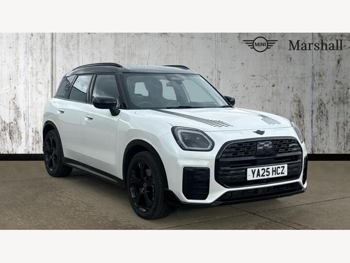 MINI Countryman 1.5C MHEV Sport DCT Euro 6 (s/s) 5dr MINI Countryman 1.5C MHEV Sport DCT Euro 6 (s/s) 5dr