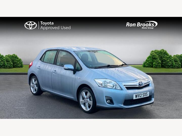 Toyota Auris 1.8 VVT-h T4 CVT Euro 5 (s/s) 5dr