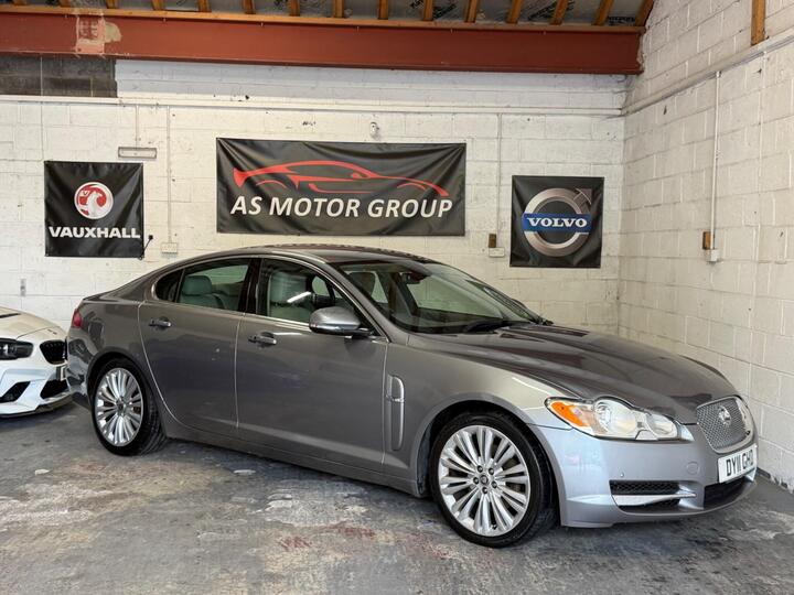Jaguar XF 3.0d V6 Premium Luxury Auto Euro 5 4dr