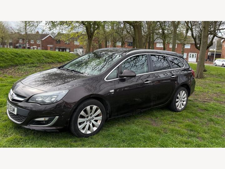 Vauxhall Astra 1.7 CDTi EcoFLEX SE Sports Tourer Euro 5 (s/s) 5dr