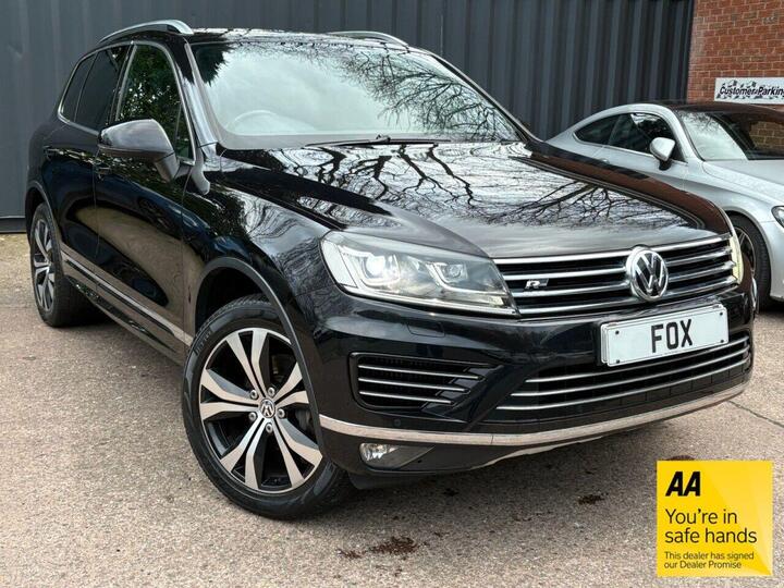 Volkswagen TOUAREG 3.0 TDI V6 BlueMotion Tech R-Line Tiptronic 4WD Euro 6 (s/s) 5dr Volkswagen TOUAREG 3.0 TDI V6 BlueMotion Tech R-Line Tiptronic 4WD Euro 6 (s/s) 5dr