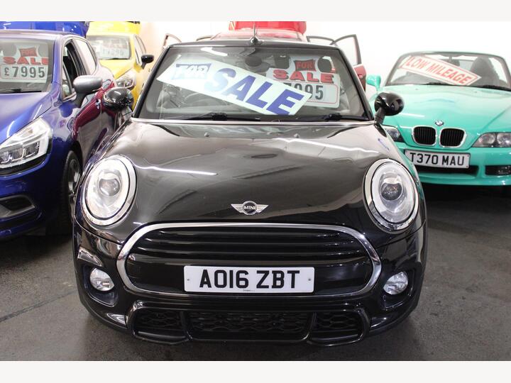 MINI Convertible 1.5 Cooper D Euro 6 (s/s) 2dr MINI Convertible 1.5 Cooper D Euro 6 (s/s) 2dr
