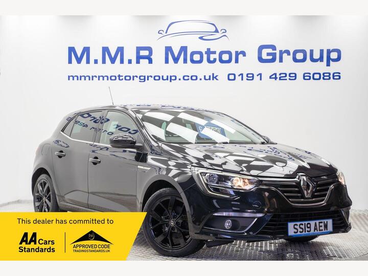 Renault Megane 1.3 TCe Iconic Euro 6 (s/s) 5dr Renault Megane 1.3 TCe Iconic Euro 6 (s/s) 5dr