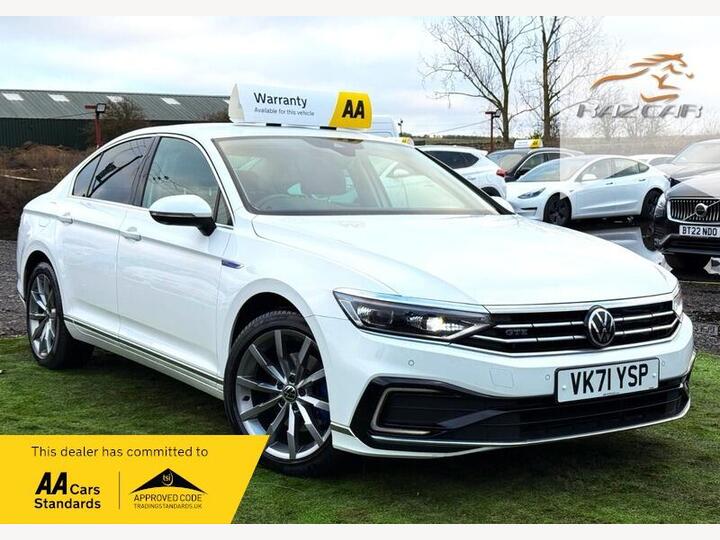 Volkswagen Passat 1.4 TSI 13kWh GTE Advance DSG Euro 6 (s/s) 4dr