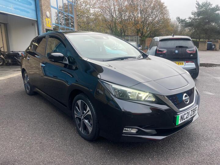 Nissan Leaf 40kWh 10 Auto 5dr Nissan Leaf 40kWh 10 Auto 5dr
