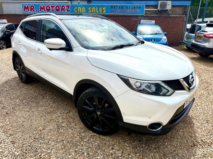 Nissan Qashqai 1.5 DCi Tekna 2WD Euro 5 (s/s) 5dr