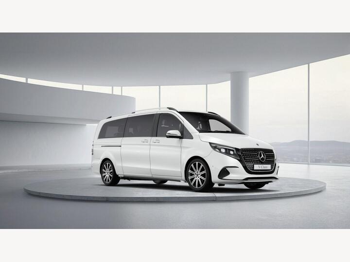 Mercedes-Benz V Class 2.0 V220d Premium G-Tronic+ Euro 6 (s/s) 5dr (8 Seat, Extra Long)