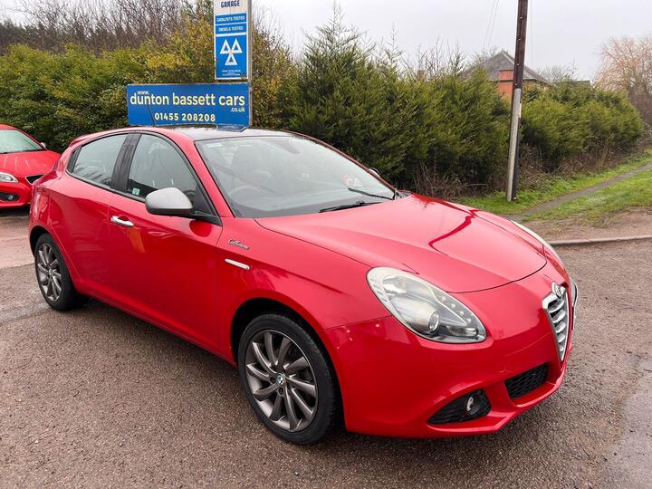 Alfa Romeo Giulietta 1.4 TB Collezione Euro 5 (s/s) 5dr
