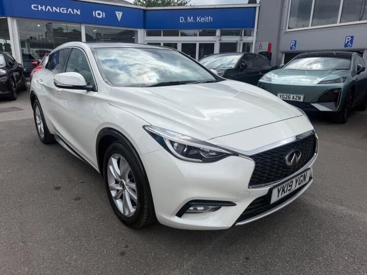 Infiniti Q30 1.6T Luxe Euro 6 (s/s) 5dr