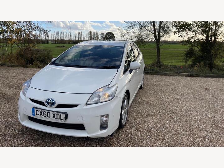 Toyota Prius 1.8 VVT-h T Spirit CVT Euro 5 (s/s) 5dr Toyota Prius 1.8 VVT-h T Spirit CVT Euro 5 (s/s) 5dr