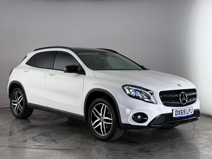 Mercedes-Benz GLA 1.6 GLA180 Urban Edition 7G-DCT Euro 6 (s/s) 5dr Mercedes-Benz GLA 1.6 GLA180 Urban Edition 7G-DCT Euro 6 (s/s) 5dr
