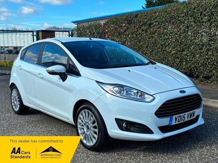 Ford Fiesta 1.6 Titanium Powershift Euro 5 5dr