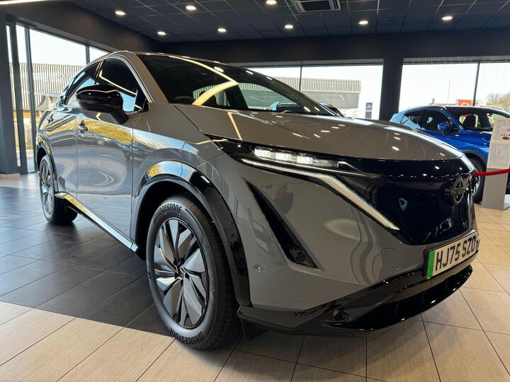Nissan ARIYA 87kWh Evolve Auto 5dr 22kW Charger