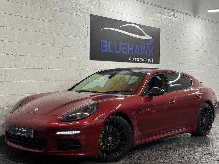 Porsche Panamera 3.0 V6 E-Hybrid S TiptronicS Euro 5 (s/s) 5dr