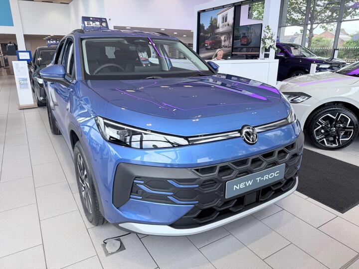 Volkswagen T-Roc 1.5 ETSI MHEV Life DSG Euro 6 (s/s) 5dr