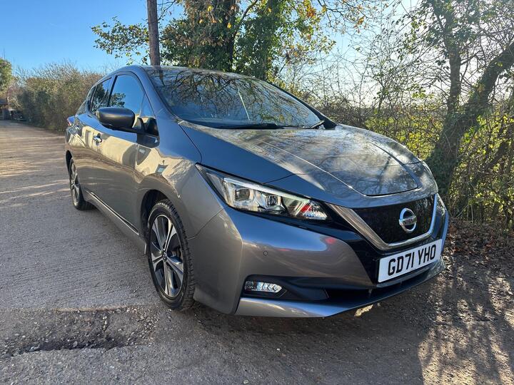 Nissan Leaf 40kWh Tekna Auto 5dr