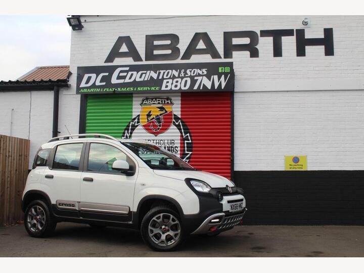 Fiat PANDA 0.9 TwinAir Cross Euro 6 (s/s) 5dr