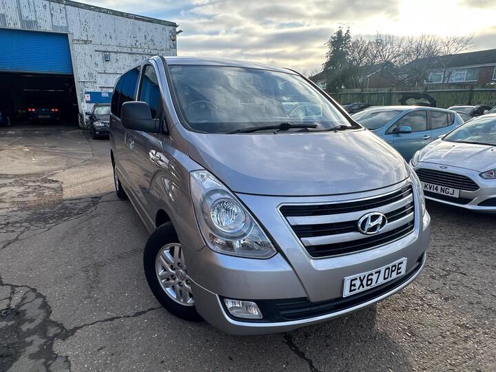 Hyundai I800 2.5 CRDi SE Nav Euro 6 5dr