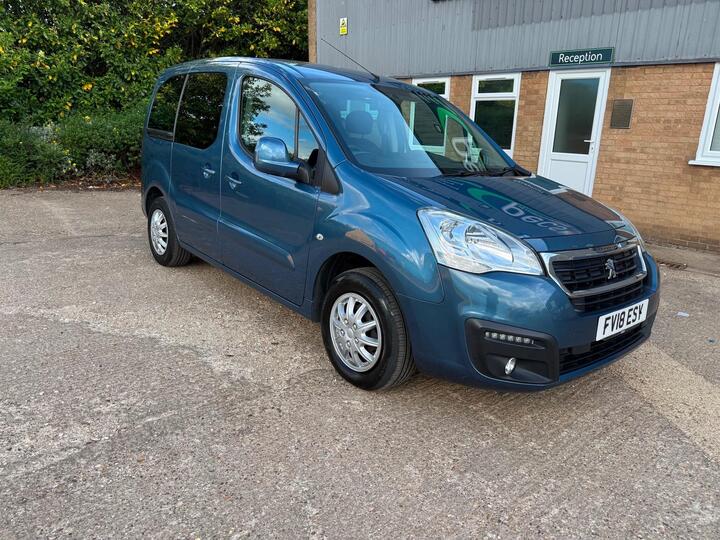 Peugeot Partner Tepee 1.2 PureTech Active Euro 6 (s/s) 5dr