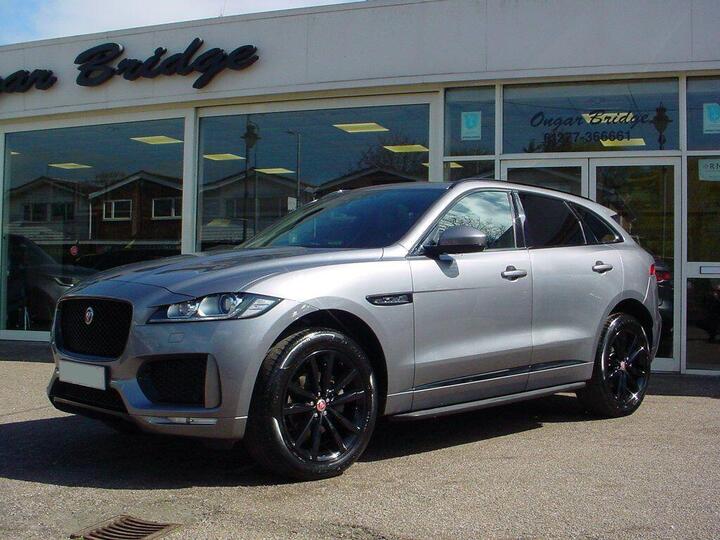 Jaguar F-PACE 2.0 D180 Chequered Flag Auto AWD Euro 6 (s/s) 5dr