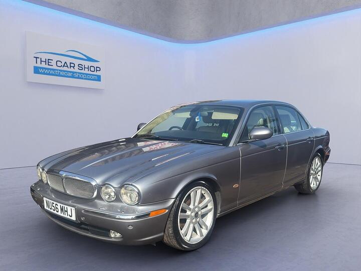 Jaguar XJ 2.7 TDVi Sovereign 4dr