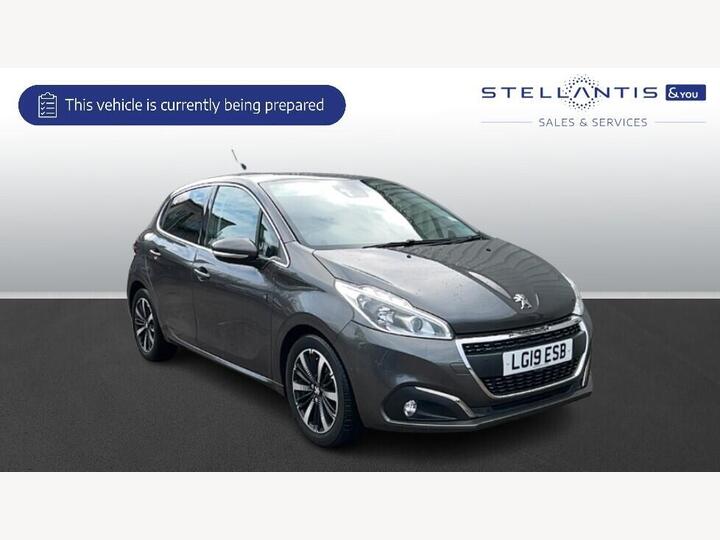 Peugeot 208 1.2 PureTech Tech Edition Euro 6 (s/s) 5dr