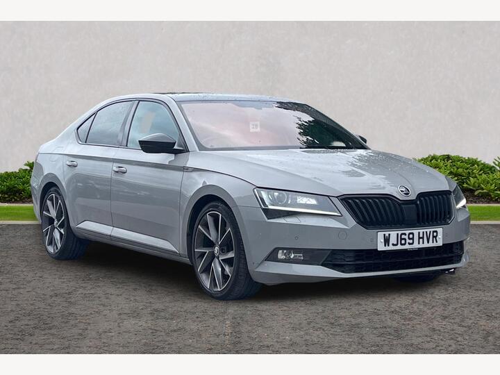 Skoda Superb 1.5 TSI ACT SportLine Plus DSG Euro 6 (s/s) 5dr Skoda Superb 1.5 TSI ACT SportLine Plus DSG Euro 6 (s/s) 5dr