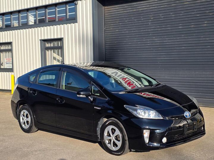 Toyota Prius 1.8 VVT-h T4 CVT Euro 5 (s/s) 5dr