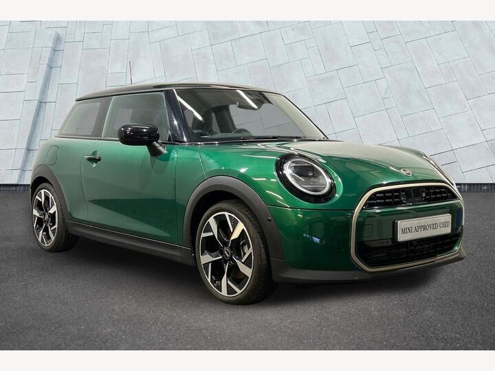 MINI Hatch 1.5C Exclusive Steptronic Euro 6 (s/s) 3dr