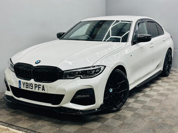 BMW 3 Series 2.0 320i M Sport Auto Euro 6 (s/s) 4dr BMW 3 Series 2.0 320i M Sport Auto Euro 6 (s/s) 4dr