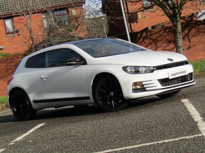Volkswagen Scirocco 2.0 TDI BlueMotion Tech GT Black Edition DSG Euro 6 (s/s) 3dr Volkswagen Scirocco 2.0 TDI BlueMotion Tech GT Black Edition DSG Euro 6 (s/s) 3dr