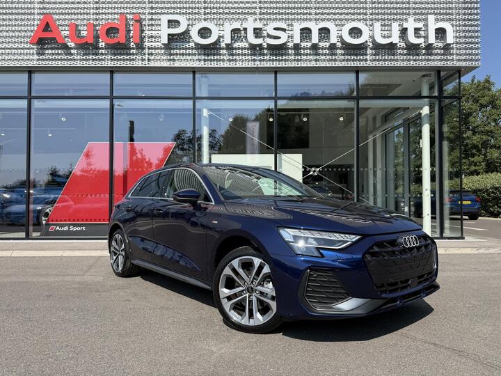 Audi A3 Sportback 1.5 TFSIe S Line Sportback S Tronic Euro 6 (s/s) 5dr 17.9kWh
