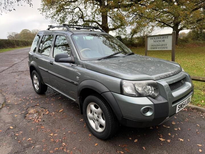 Land Rover Freelander 2.0 TD4 SE Station Wagon 5dr Land Rover Freelander 2.0 TD4 SE Station Wagon 5dr