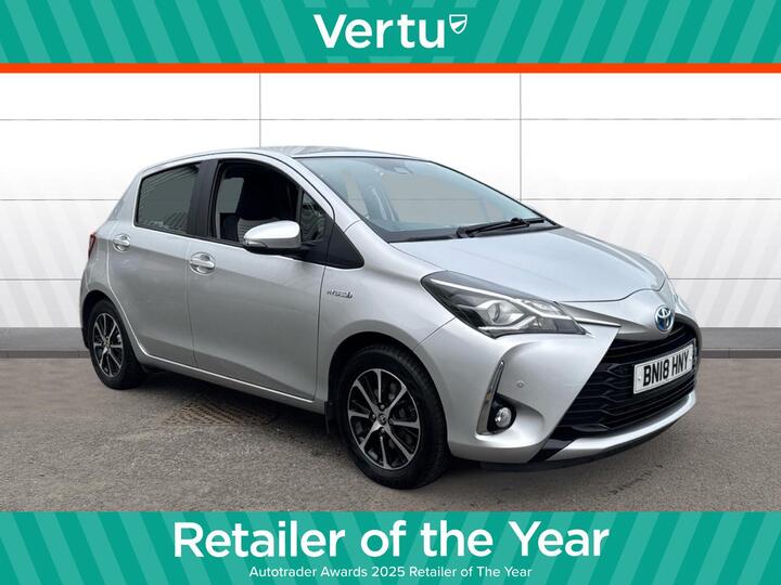 Toyota Yaris 1.5 VVT-h Icon Tech E-CVT Euro 6 (s/s) 5dr