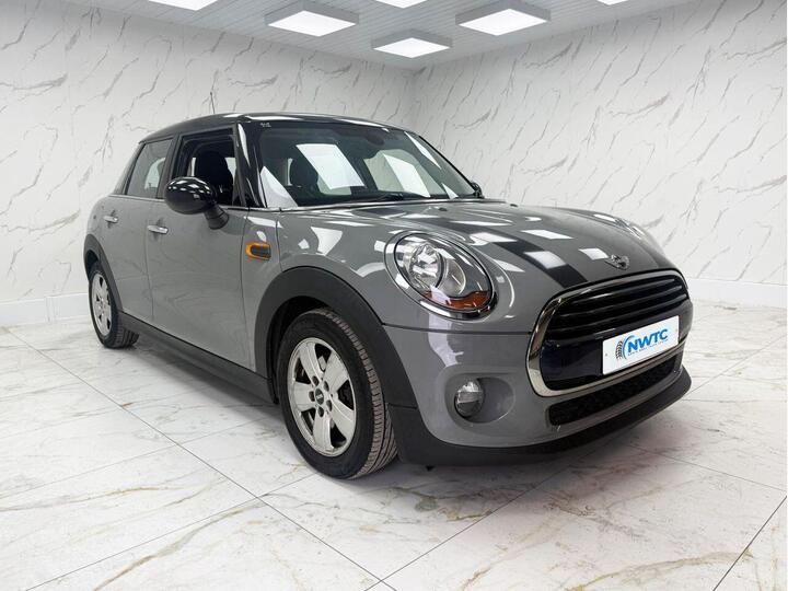 MINI HATCH 1.5 Cooper D Euro 6 (s/s) 5dr